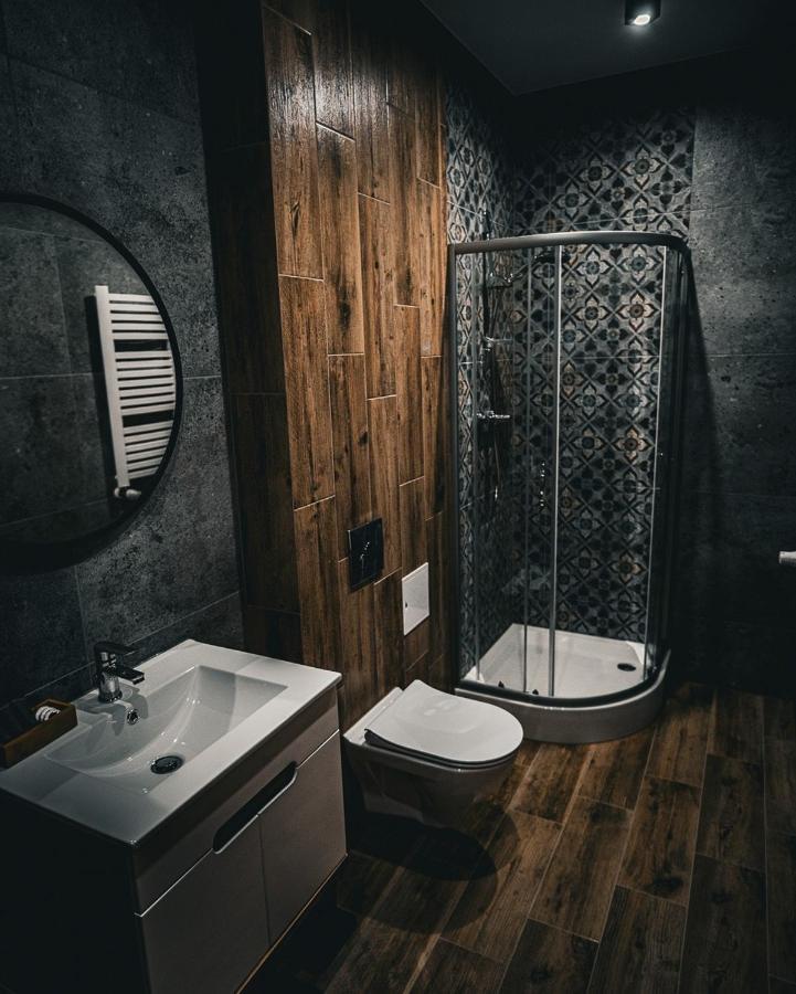 Loft House Apartments แชมิตช์ ภายนอก รูปภาพ
