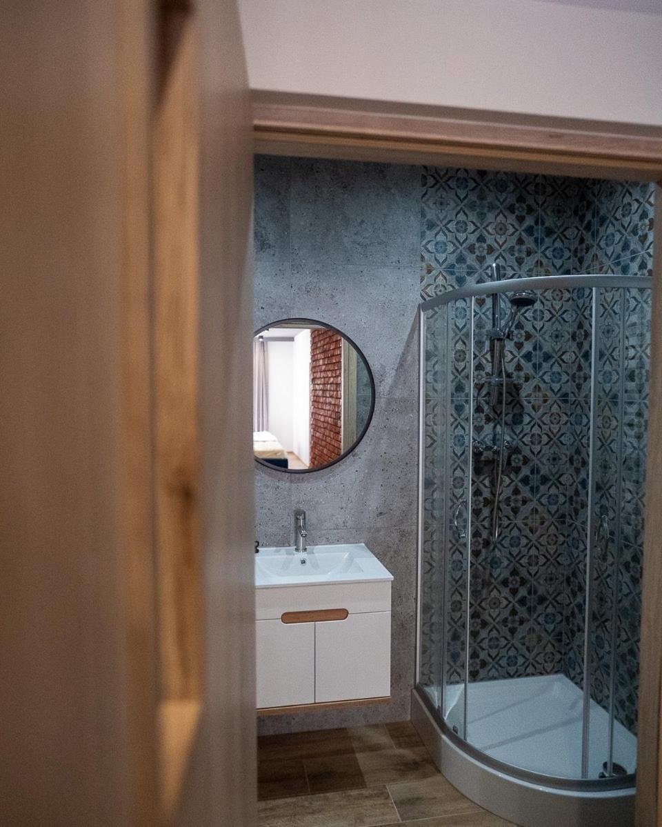 Loft House Apartments แชมิตช์ ภายนอก รูปภาพ